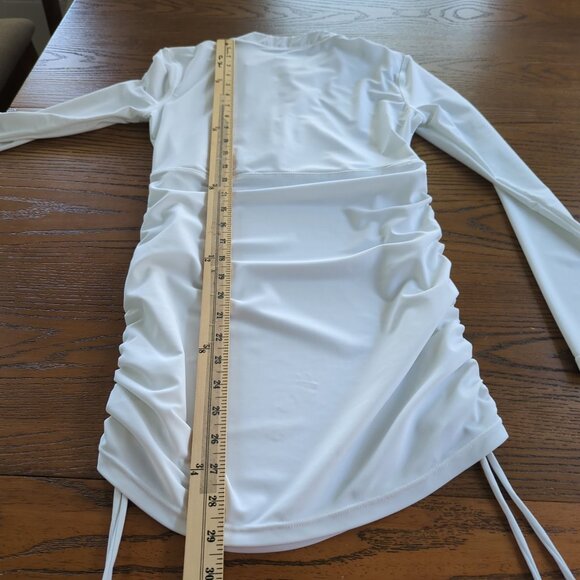 Cabana Life Womens Top sz S White Blue Embroidered convertible ruched rashguard - Picture 12 of 13